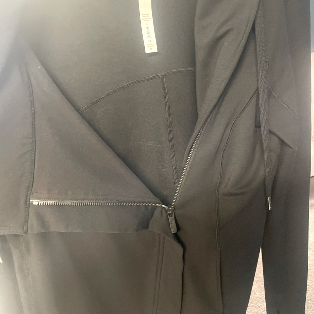 Lululemon light jacket